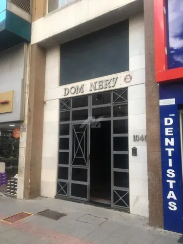 Sala para locação centro, frente a igreja, Campinas-SP 77m² 4 salas, 1 wc, sem vaga,