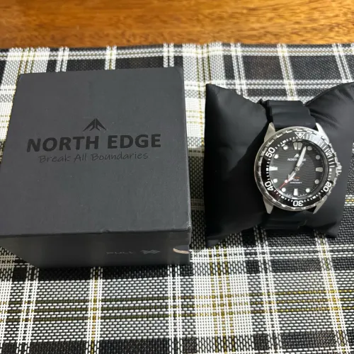 Relógio north edge novo sem uso 45 mm