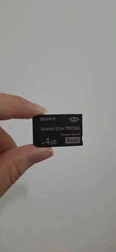 Memory stick pro duo 4gb