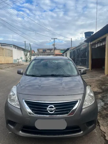 Nissan Versa SV 1.6 16V Flex Fuel 4P Mec. 2014