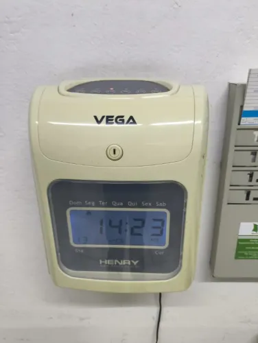 Relógio Ponto Vega Com Suporte