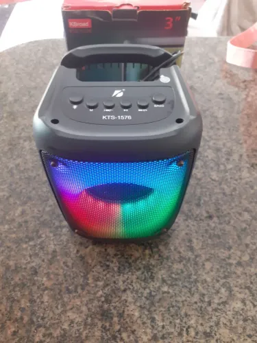 Vendo Caixa de Som Wireless.