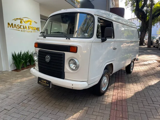 Volkswagen Kombi Furgão 1.4 MI Total Flex 8V 2011