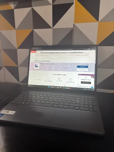 Notebook Lenovo i5 13ª Geração 8GB RAM DDR5 SSD 512GB - Garantia Lenovo