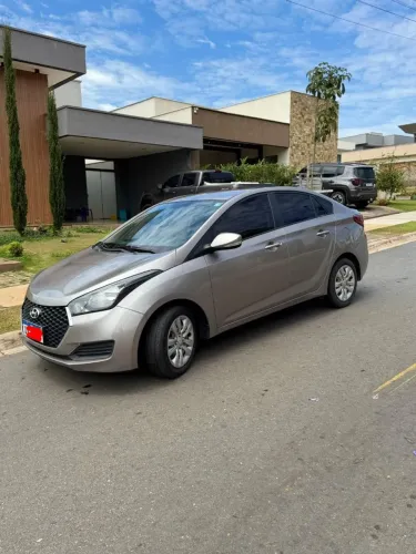 Hyundai HB20S C.plus/c.style1.0 Flex 12V Mec. 4P 2019