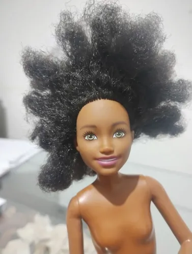 Barbie negra estilo skkiper 
