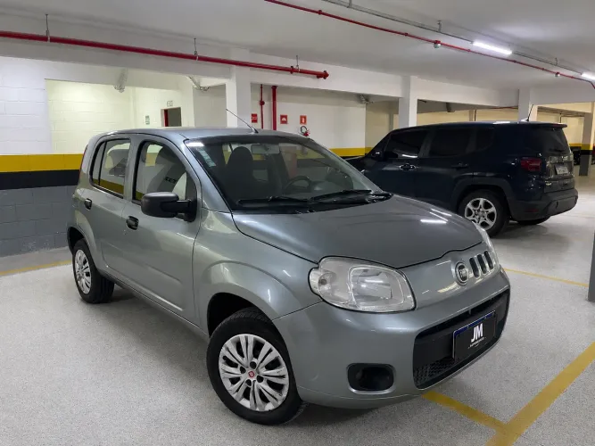 Fiat Uno Vivace Celeb. 1.0 EVO F.flex 8V 5P 2011