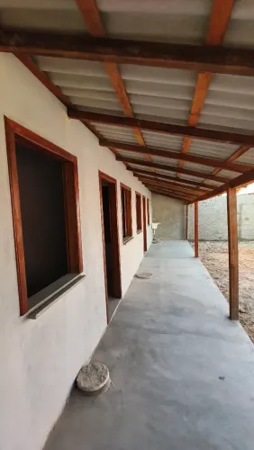 Aluga-se apartamento
