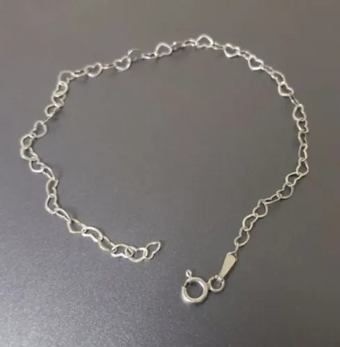 Pulseira de corrente prata 925 com elos no formato de coração