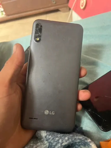 LG K 22