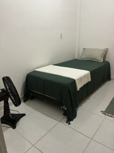 Quartos Individuais para Alugar na Ponta Verde - Excelente Localização