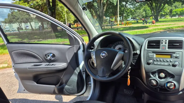 Nissan March SV 1.6 16V Flexstart 5P Aut. 2018