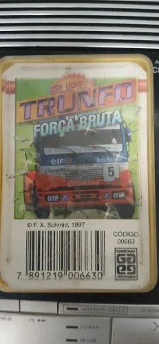 Super Trunfo Força Bruta caminhões Grow