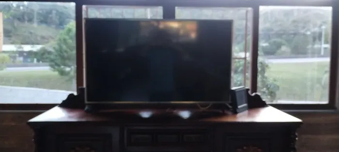 Smart TV LG 50" (Para Peças ou Conserto) - Com Detalhe na Tela