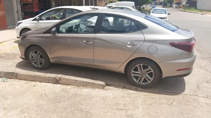 Hyundai HB20S Limited 1.0 TB Flex 12V Aut. 2027