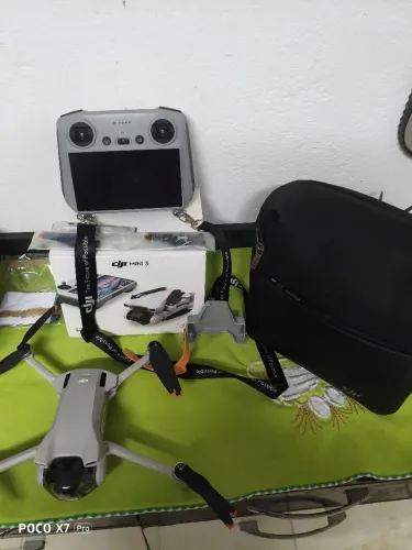 DJI MINI 3 CONTROLE COM TELA