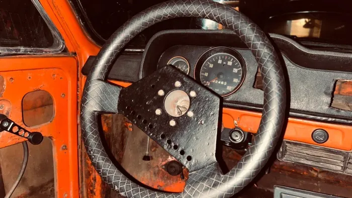 Vendo volante esportivo