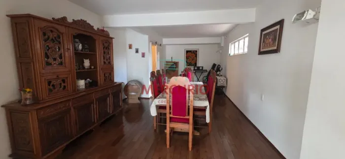 Sobrado para venda com 243,44 m² e 3 quartos em Vila Altinópolis, Bauru - SP