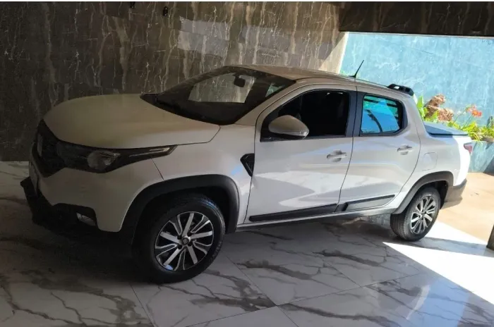 Fiat Strada Freedom 1.3 Flex 8V CD 2021