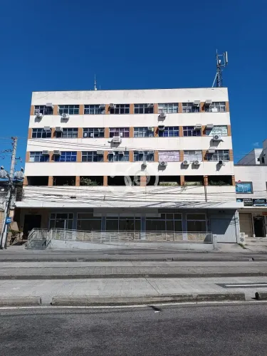 PENHA CIRCULAR- ÓTIMA SALA COMERCIAL COM APROXIMADAMENTE 25m² NA AV. VICENTE DE CARVALHO, 