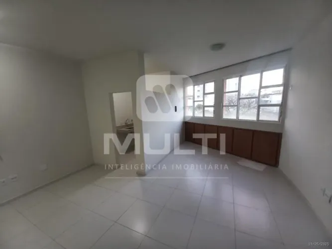 Sala - OSVALDO REZENDE
