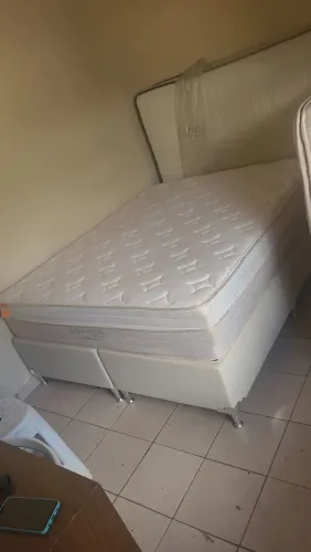 Cama box Queen size Colchão molas ensacandas bambú dividimos TB cartão 