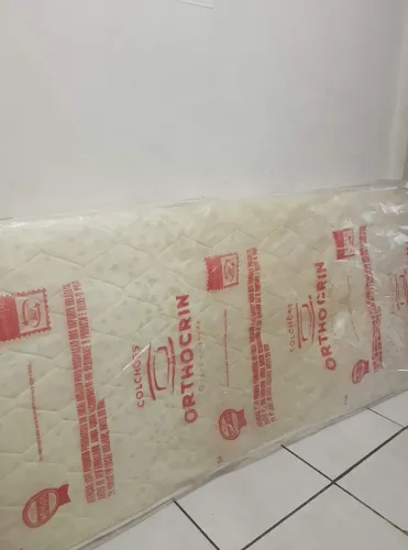 Colchão ortocrim solteiro aceito troca.