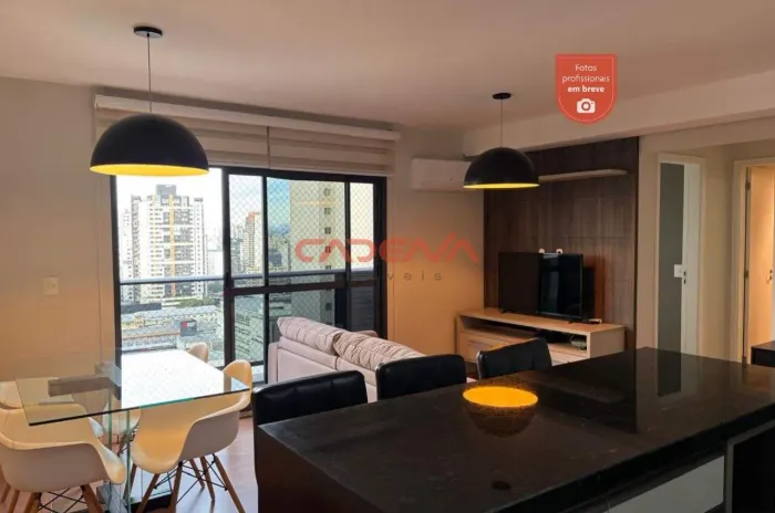 Apartamento com 2 quartos e 1 vaga para aluguel no Rebouças