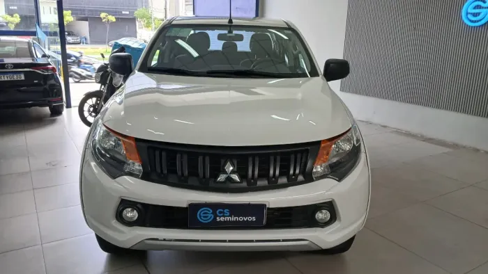 Mitsubishi L200 Triton Sport GL 2.4 Diesel 2025