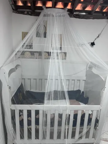 Berço Padrão Americano com Grade Lateral Deslizante