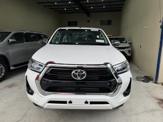Toyota Hilux CD SRV 4X4 2.8 TDI Diesel Aut. 2026