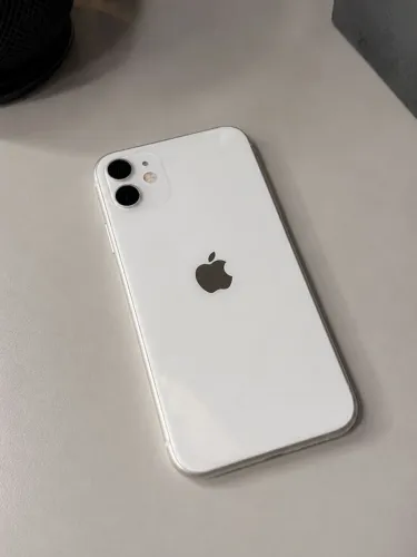 Iphone 11 Branco IMPECÁVEL