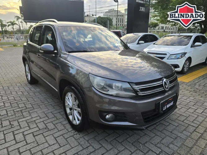 Volkswagen Tiguan 2.0 TSI 16V 200cv Tiptronic 5P 2015