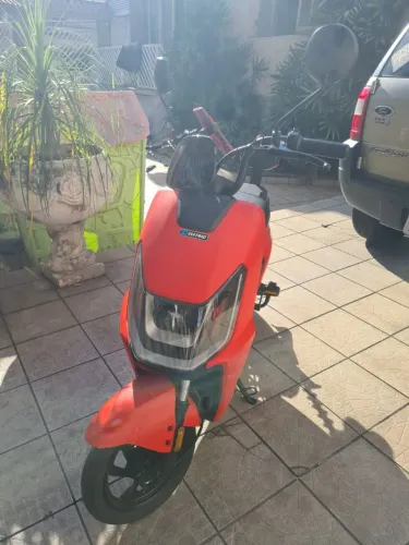 Scooter Elétrica Saige Latte Smart 500w