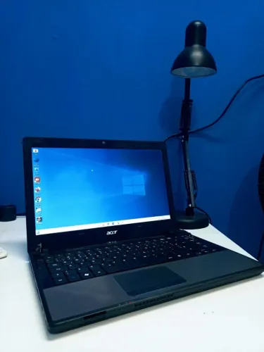 Notebook Acer Aspire 4745 - i5-M450 - 6GB DDR3 - SSD 240GB - Sem bateria - Leia o anuncio