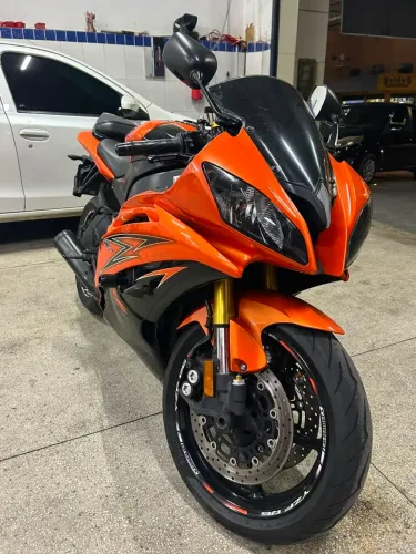 Yamaha R6 600c toda novinha