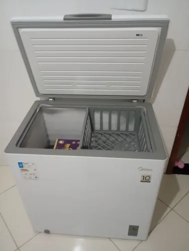 Freezer da Midea 200 litros 