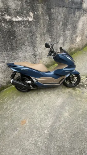 Honda PCX 160 DLX 2023
