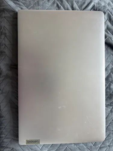 Lenovo IdeaPad 1 15IGL7, ótimo estado, sem defeitos, com carregador