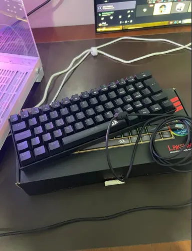 Teclado Redragon Lakshmi preto