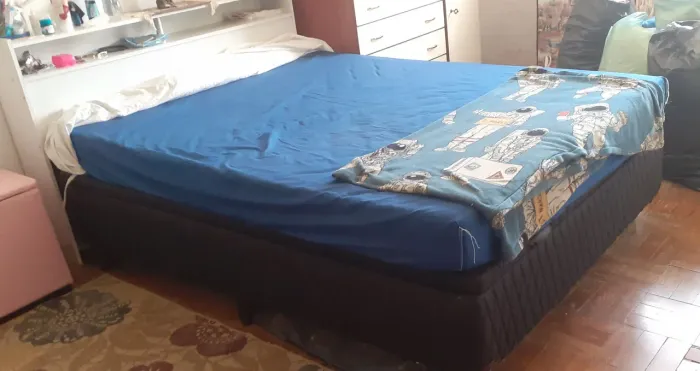 Cama Box casal + colchão de molas