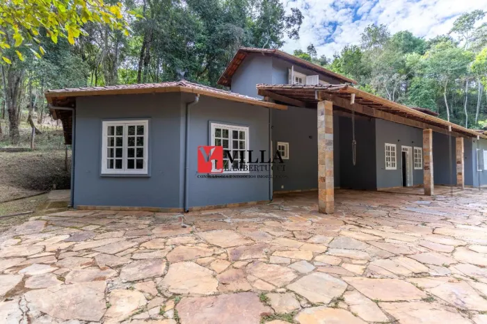 Casa em condominio fechado em Nova Lima