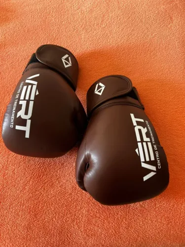 Vendo luva de box/Muay thai