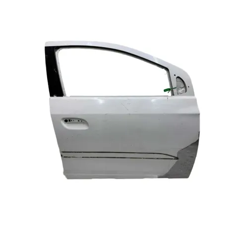 Porta Chevrolet Onix Prisma 2013 A 2019 Dianteiro Direito