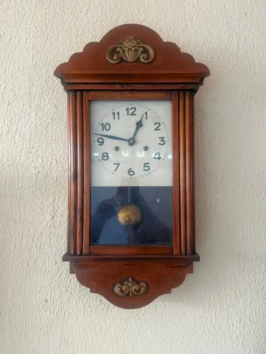Relógio de parede antigo
