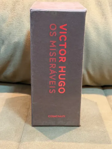 Box livro Victor Hugo - os miseráveis - cosac Naify