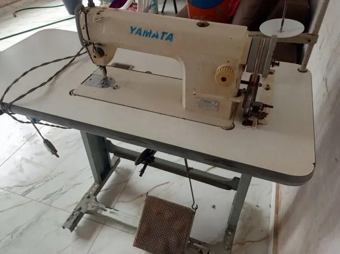 Máquina costura reta yamata industrial 