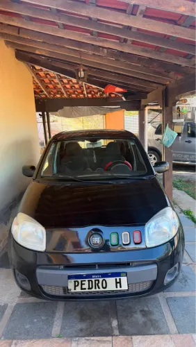 Fiat Uno Attractive 1.4 EVO Fire Flex 8V 4P 2012