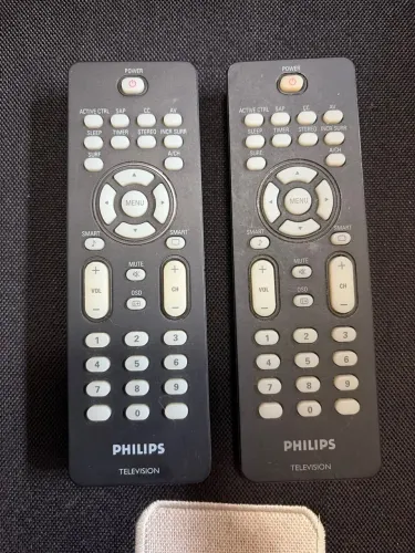 Controles para TV de tubo Phillips originais