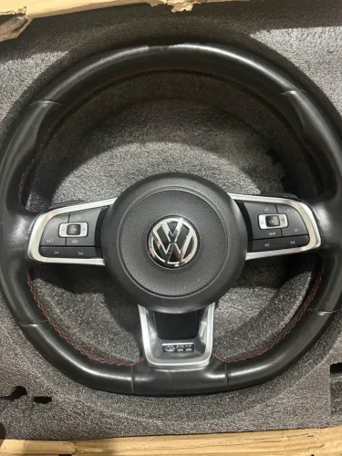 Volante Golf MK7 GTI original